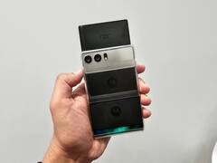 जगातील पहिला Resizable Phone, गरजेनुसार बदलेलं स्क्रीनचा आकार