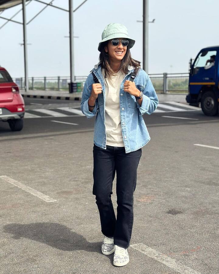 మహిళల ప్రీమియర్ లీగ్లో జెమీమా రోడ్రిగ్జ్ ఢిల్లీ క్యాపిటల్స్ తరఫున ఆడారు.