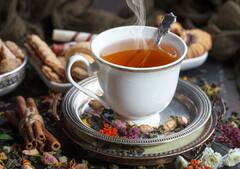 ਚਾਹ ਨਾਲ ਕਿਉਂ ਨਹੀਂ ਖਾਣੀਂ ਚਾਹੀਦੀਆਂ ਇਹ ਚੀਜ਼ਾਂ, ਵਜ੍ਹਾ ਜਾਣ ਕੇ ਤੁਸੀਂ ਵੀ ਹੋ ਜਾਉਗੇ ਹੈਰਾਨ