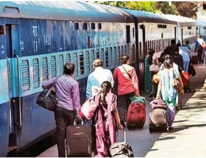 haryana fake information given to railway police officers about bomb in train Train Bomb Threat: 'ਹੈਲੋ! ਟਰੇਨ 'ਚ ਬੰਬ ਹੈ', 14 ਸਾਲਾ ਮੁੰਡੇ ਨੇ ਪਾਈ ਭਾਜੜ, ਕਾਰਨ ਜਾਣ ਰਹਿ ਜਾਓਗੇ ਹੈਰਾਨ
