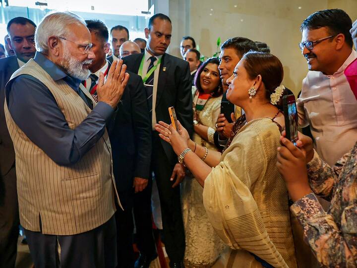 Members of the diaspora who had gathered in large numbers at the Ritz Carlton Hotel to greet PM Modi described their meeting with him as 