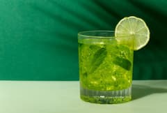 हीट को बीट करना है तो ये 8 देसी ड्रिंक्स आपके आएंगे बहुत काम