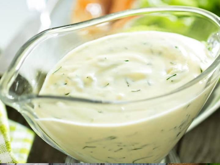 एक बार सॉस तैयार हो जाए, तो इसमें सब्जियों और पास्ता के साथ-साथ पसंदीदा मसाले और जड़ी-बूटियां डालें. गर्मागर्म गार्लिक ब्रेड के साथ परोसें.