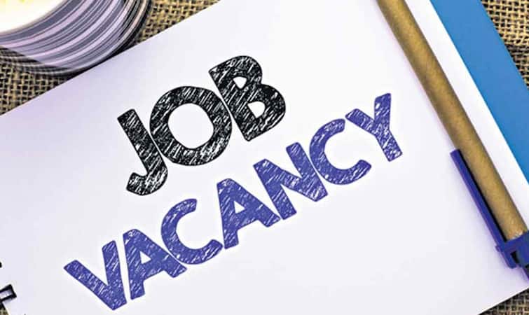 Jobs 2023 Recruitment in Ayurveda department, salary will be 82 thousand Sarkari Naukri: આયુર્વેદ વિભાગમાં નીકળી ભરતી, 82 હજાર મળશે પગાર, જાણો વિગત