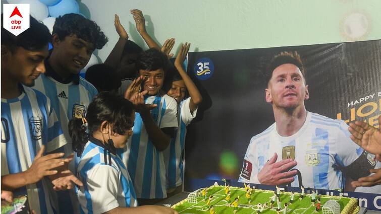 Lionel Messi Birthday: A summary of the most memorable moments of the Argentina legend’s career Lionel Messi Birthday: এক বছরে সবচেয়ে বেশি গোল, একমাত্র ফুটবলার হিসাবে ২টি গোল্ডেন বল, ৩৬ পূর্ণ করলেন সেই মেসি