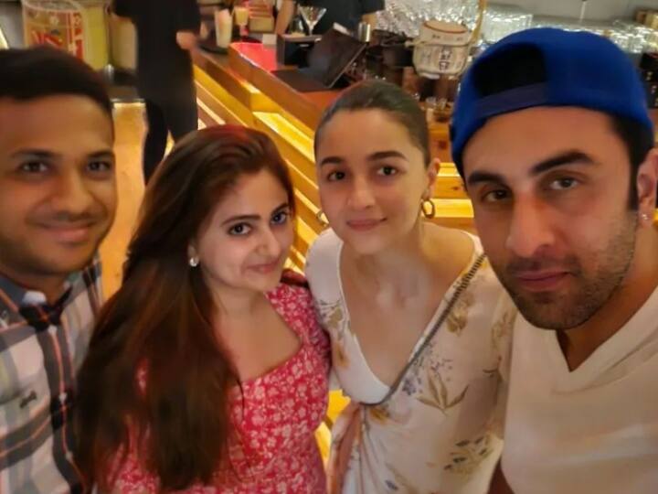 Alia Bhatt-Ranbir Kapoor ने दुबई में फिर की व्हाइट में ट्विनिंग, फैंस के साथ सेल्फी हुई वायरल