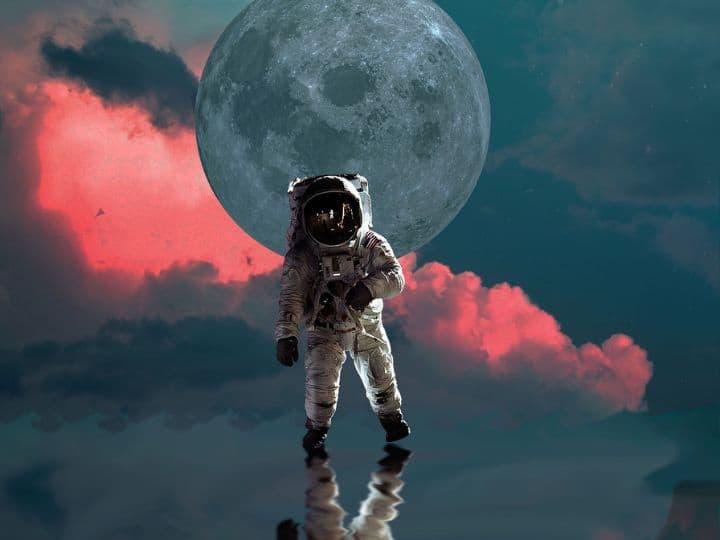 चांद इकलौता ऐसा उपग्रह है जिस पर इंसानों ने कदम रख दिया है. हालांकि, इंसान चांद पर रह नहीं सकते. ऐसा इसलिए क्योंकि वहां इंसानों का शरीर पृथ्वी के मुकाबले दूसरी तरह से काम करता है.