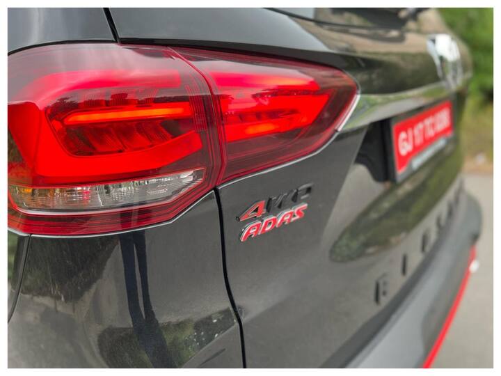 The sheer size of the Gloster hits you at first glance though as it is huge with a length of 4985mm- making it one of the biggest SUVs that you can get below a crore. (Image: Somnath Chatterjee)