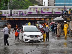 IMD Alert For 6 Maha Districts, Southwest Monsoon Advances Over Mumbai And Delhi