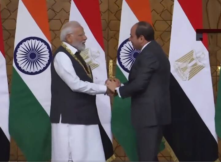 Pm Modi In Egypt Confers With Highest State Honour Order Of The Nile Award In Cairo See Pictures 7910