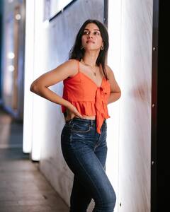 Mirnalini ravi: ’உன் சிரிப்பு அது தாறுமாறு உன்ன அழகுல மிஞ்ச யாரு..’ நடிகை மிருணாளினி ரவி புதிய புகைப்படங்கள்!