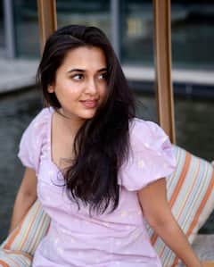 Tejasswi Prakash Looks Like A Flower In A Lavender Dress