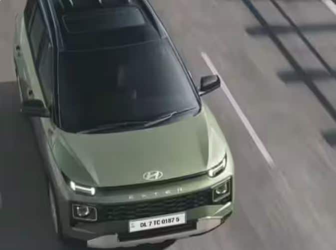 ਜੁਲਾਈ 'ਚ ਹੋਣ ਵਾਲੀ ਦੂਜੀ ਲਾਂਚਿੰਗ ਹੁੰਡਈ ਤੋਂ ਹੋਵੇਗੀ, ਜੋ ਕੰਪਨੀ ਦੀ ਪਹਿਲੀ ਮਾਈਕ੍ਰੋ ਐੱਸ.ਯੂ.ਵੀ. ਜਿਸ ਦਾ ਨਾਂ Hyundai eXter ਰੱਖਿਆ ਗਿਆ ਹੈ। ਇਸ ਦਾ ਸਿੱਧਾ ਮੁਕਾਬਲਾ ਟਾਟਾ ਪੰਚ ਨਾਲ ਹੋਵੇਗਾ। ਇਸ SUV ਦੀ ਕੀਮਤ 6 ਲੱਖ ਤੋਂ 9.85 ਲੱਖ ਰੁਪਏ ਦੇ ਵਿਚਕਾਰ ਦੇਖੀ ਜਾ ਸਕਦੀ ਹੈ।