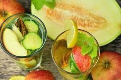 Detox Water : டிடாக்ஸ் தண்ணீர் கேள்விப்பட்டிருக்கீங்களா? இதைக் கொஞ்சம் படிங்க பாஸ்..