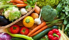 Monsoon: पावसाळ्यात 'या' भाज्या खाणं टाळा; नाहीतर बिघडेल आरोग्य