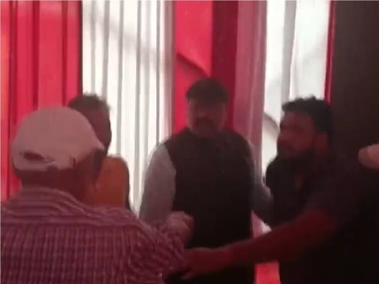 Bihar: Gunfire Erupts At Event Of Former Deputy CM Tarkishore Prasad In Madhepura Further Details Awaited Bihar: Gunfire Sparks Chaos At Event Hosted By Ex-Deputy CM Tarkishore Prasad, Accused Held