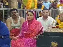 'जरा हटके, जरा बचके' की सफलता के बाद फिर महाकाल की शरण में पहुंचीं सारा अली खान, पुजारी ने क्या बताया