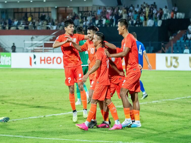 Sunil Chhetri Scores Again As India Beat Nepal To Enter  SAFF Championship Semifinals Sunil Chhetri Scores Again As India Beat Nepal To Enter  SAFF Championship Semifinals