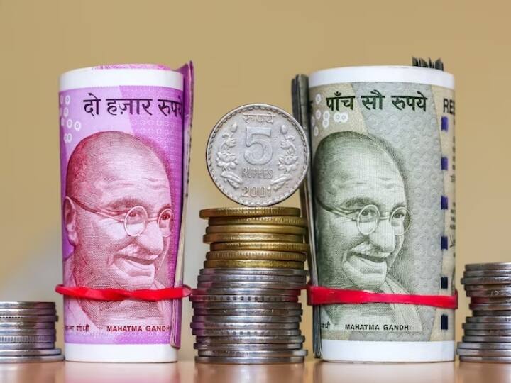 Salary Hike: सरकार ने अब इन कर्मचारियों के वेतन में बढ़ोतरी को दी मंजूरी, इतना होगा इजाफा 