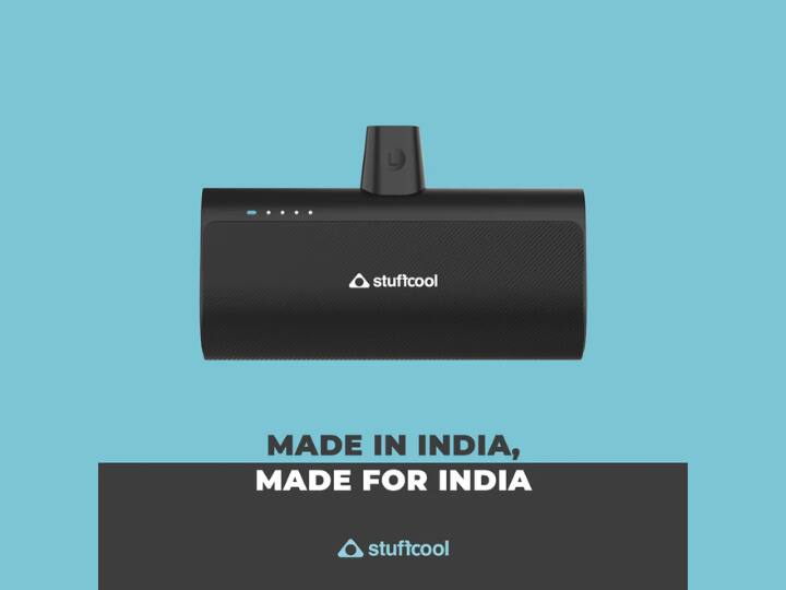 ये पॉवरबैंक केवल iPhone के लिए है क्योकि इसमें सिर्फ लाइटनिंग पोर्ट चार्जर मिलता है. पॉवरबैंक को चार्ज करने के लिए इसमें USB टाइप-सी का ऑप्शन दिया गया है. दूसरी तरफ एक पॉवर बटन है जिसे प्रेस करते ही ये ऑन हो जाता है.