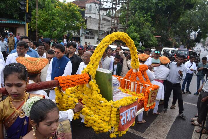 राजर्षी शाहू महाराज यांचा जन्मदिवस ‘सामाजिक न्याय दिन’ म्हणून साजरा करण्यात आला.