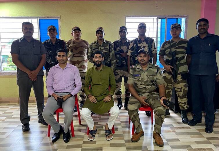 ISF MLA Of Bhangor Naushad Siddiqui Gets Central Security After High Court Order On Sunday Panchayat Election:কেন্দ্রীয় বাহিনীর নিরাপত্তা পেলেন ভাঙড়ের বিধায়ক, নৌশাদের বাড়ি পৌঁছলেন CISF-র ৭ আধিকারিক