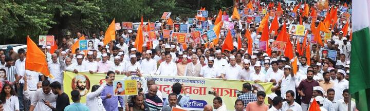 शाहू महाराज म्हणाले की, कोल्हापूरला 100 वर्षांत जो डाग लागला नव्हता तो लागला, पण तो आपण पुसून टाकू.