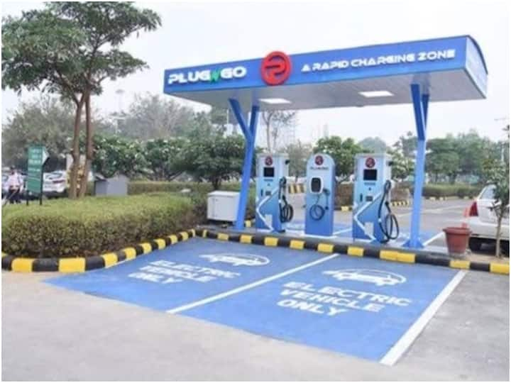 cm arvind kejriwal to dedicate 140 new electric vehicle charging points delhiites ann Delhi: दिल्ली में इलेक्ट्रिक वाहन चलाना होगा और आसान, कल से 140 नए चार्जिंग पॉइंट की होगी शुरुआत