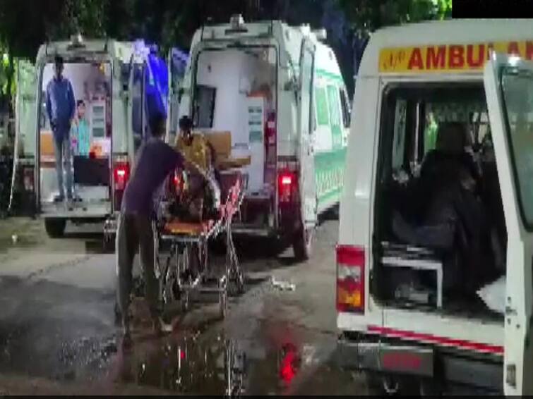 12 Killed Many Injured As Two Buses Collide Head-On In Odisha Ganjam Accident: 2 பேருந்துகள் நேருக்கு நேர் மோதி விபத்து... திருமண நிகழ்ச்சியிலிருந்து வீடு திரும்பிக்கொண்டிருந்த 12 பேர் உயிரிழப்பு