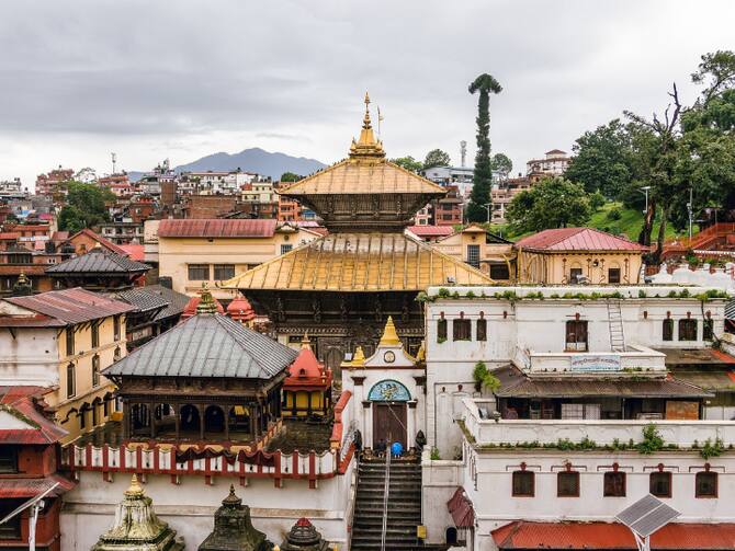 Nepal Pashupatinath Temple CIAA Probe 10 Kg Gold Missing Know The Whole Case Of Jalhari | Pashupatinath Temple: नेपाल के प्रसिद्ध पशुपतिनाथ मंदिर से 10 किलो सोना गायब, जानें 108 किलो सोने