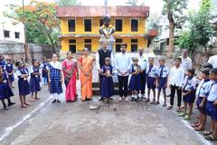 कोल्हापूर : लोकराजा राजर्षी छत्रपती शाहू महाराजांना जयंतीदिनी मान्यवरांकडून अभिवादन