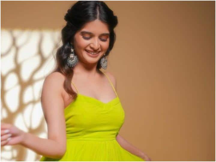 Ghum Hai Kisikey Pyaar Mein 20 year leap  Bhavika Sharma will play Savi  Joshi role know about her GHKKPM: जानिए-कौन हैं भाविका शर्मा ? ‘गुम है..’ शो में 20 साल के लीप के बाद सवी जोशी के रोल में आएंगी नजर