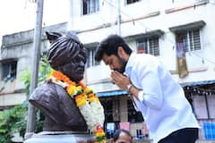 कोल्हापूर : लोकराजा राजर्षी छत्रपती शाहू महाराजांना जयंतीदिनी मान्यवरांकडून अभिवादन