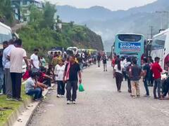 Nightmare For Tourists As Landslides Block Several Roads In Himachal, J&K. In Pics