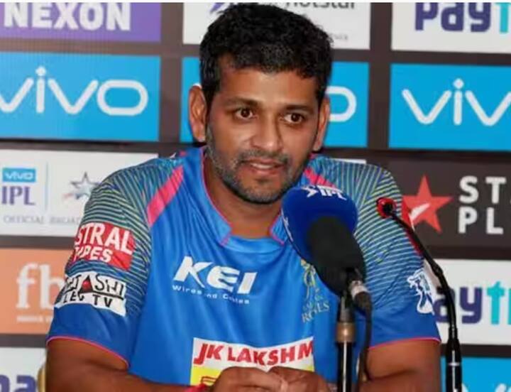 ਮੁੰਬਈ ਦੇ ਖਿਡਾਰੀ ਅਮੋਲ ਮਜੂਮਦਾਰ ਨੇ ਘਰੇਲੂ ਕ੍ਰਿਕਟ 'ਚ ਸ਼ਾਨਦਾਰ ਪ੍ਰਦਰਸ਼ਨ ਕੀਤਾ। ਇਸ ਤੋਂ ਇਲਾਵਾ ਇਸ ਖਿਡਾਰੀ ਨੂੰ ਭਾਰਤ ਲਈ ਖੇਡਣ ਦਾ ਮੌਕਾ ਨਹੀਂ ਮਿਲਿਆ। ਅਮੋਲ ਮਜੂਮਦਾਰ ਨੇ ਮੁੰਬਈ ਤੋਂ ਇਲਾਵਾ ਘਰੇਲੂ ਕ੍ਰਿਕਟ ਵਿੱਚ ਅਸਾਮ ਅਤੇ ਆਂਧਰਾ ਪ੍ਰਦੇਸ਼ ਦੀ ਨੁਮਾਇੰਦਗੀ ਕੀਤੀ। ਦਰਅਸਲ, ਸਚਿਨ ਤੇਂਦੁਲਕਰ ਦੇ ਕੋਚ ਰਮਾਕਾਂਤ ਆਚਰੇਕਰ ਨੇ ਅਮੋਲ ਮਜੂਮਦਾਰ ਨੂੰ ਕ੍ਰਿਕਟ ਦੇ ਗੁਰ ਸਿਖਾਏ ਸਨ ਪਰ ਕਿਸਮਤ ਨੇ ਇਸ ਖਿਡਾਰੀ ਦਾ ਸਾਥ ਨਹੀਂ ਦਿੱਤਾ।