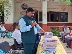 गुजरात: IAS का दावा- छोटा उदयपुर में स्कूलों के छात्र शब्द तक नहीं पढ़ पाते, शिक्षा विभाग ने मांगी रिपोर्ट