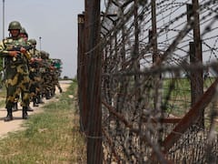 भीड़ ने BSF चौकी पर किया हमला, पांच लोग घायल, बांग्लादेश में हो रही तस्करी को लेकर विवाद