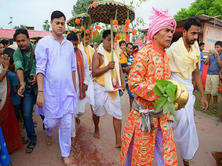 The festival honours the fourteen deities believed to be the guardians of Tripura, showcasing rich heritage and traditions. (Image Source: Getty)