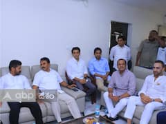 ఢిల్లీకి వెళ్తున్న తెలంగాణ కాంగ్రెస్ నేతలు- చేరికలు, విభేదాలకు చెక్‌ పడుతుందా?