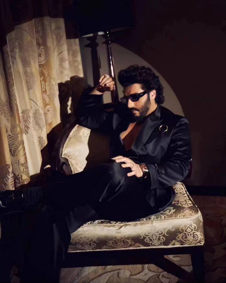 अर्जुन के इस घर को उनकी बहन ने ही खूबसूरती से सजाया हुआ है. जिसकी तस्वीरें आप एक्टर के सोशल मीडिया अकाउंट पर देख सकते हैं.