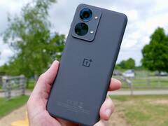 Best battery life Smartphones: ये हैं कुछ दमदार बैटरी वाले एंड्रॉइड स्मार्टफोन, एक चार्ज में चलेंगे कई घंटे