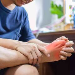 ਯੂਰਿਕ ਐਸਿਡ ਨੂੰ ਸਰੀਰ 'ਚੋਂ ਬਾਹਰ ਕੱਢਣ ਦਾ ਕੰਮ ਕਰਦੇ ਦੇ ਇਹ Fruits