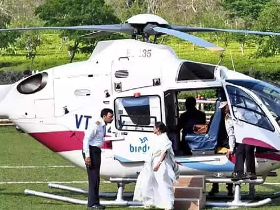 Mamata Banerjee : Mamata Banerjees Helicopter Emergency Landing, CM Injured-Hospitalized Mamata Banerjee : મમતા બેનરજીનો અકસ્માત, હેલિકોપ્ટરના ઈમરજન્સી લેન્ડિંગ દરમિયાન ઈજા