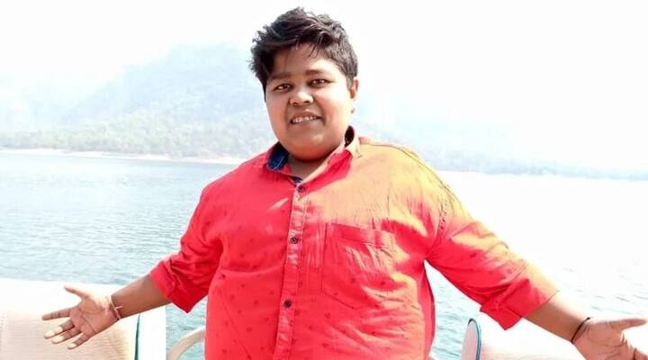 देवराजचे युट्यूबवर चार लाखांहून अधिक सबस्क्राइबर्स आहेत.