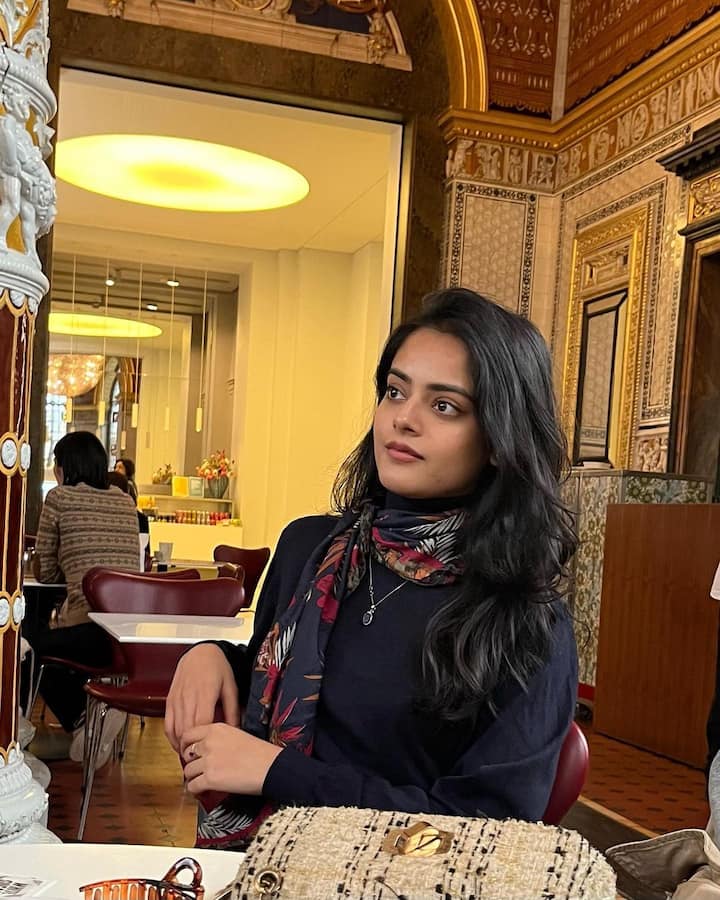 ‘రాధేశ్యామ్’ సినిమాలో ఆమె ఆర్చరీ ప్లేయర్గా కనిపించింది.