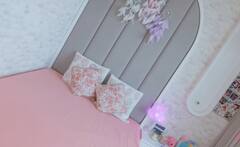 Avneet Kaur Bedroom Inside Pictures: 'परियों के देस' जैसा लगता है अवनीत कौर का बेडरूम, 'टीकू वेड्स शेरू' एक्ट्रेस का क्लॉजिट है कमाल