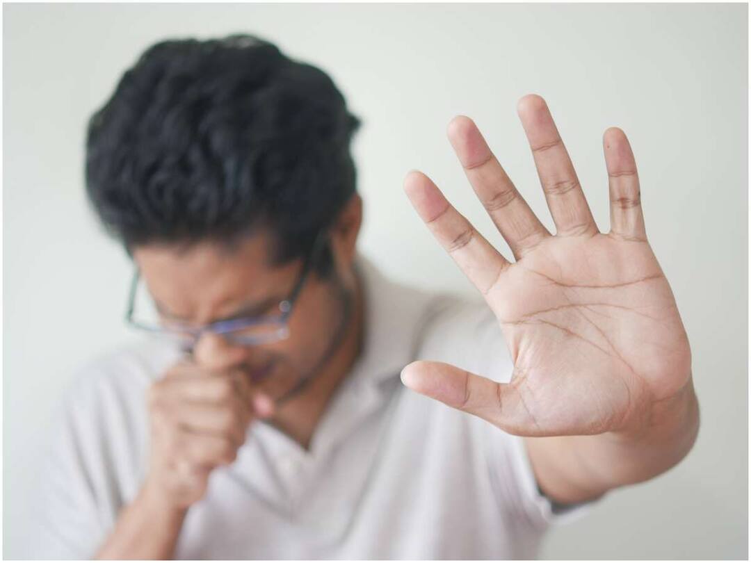 అధికంగా త్రేన్పులు వస్తున్నాయా? ఇలా చేయండి, తగ్గుతాయి Is gas released from the stomach? Do this, it will decrease అధికంగా త్రేన్పులు వస్తున్నాయా? ఇలా చేయండి, తగ్గుతాయి