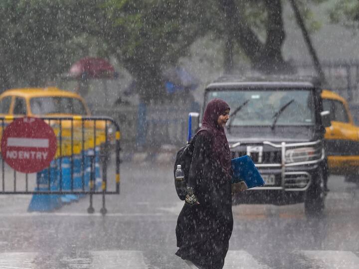 Weather Update Today 27 june up IMD Forecast heavy monsoon rain in rampur, bijnor Ka Mausam UP Weather Today: यूपी में बारिश का सिलसिला जारी, आज भी इन जिलों में भारी बारिश का अनुमान, जानें- मौसम का अपडेट