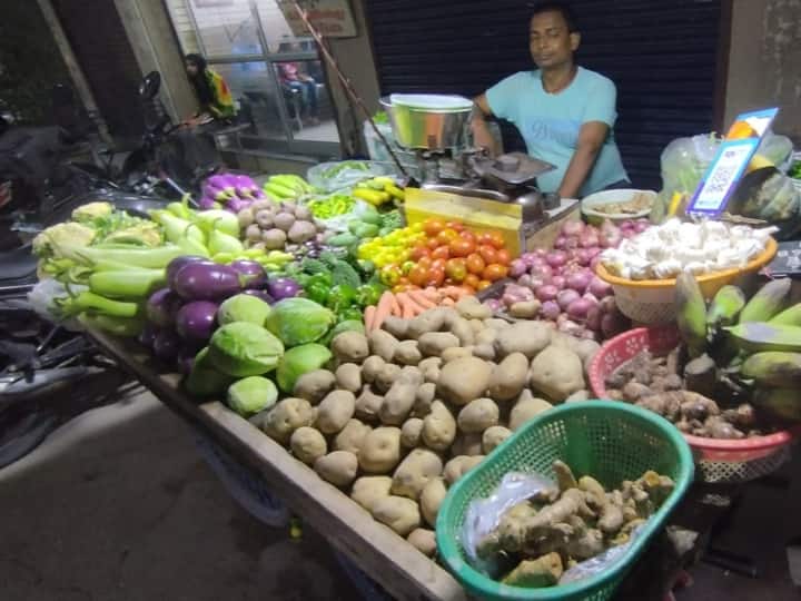 Delhi Vegetable Price Rise Tomato Rate Spoiled Taste Of Lunch Plate And