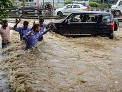Weather Update: बारिश ने मचाई तबाही! कहीं लैंडस्लाइड तो कहीं जलभराव, तस्वीरों में देखें देश के मौसम का हाल